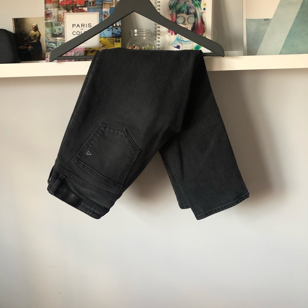 HIDDEN mom jeans
